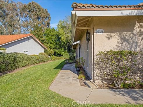 5262  Miembro  , Laguna Woods, CA