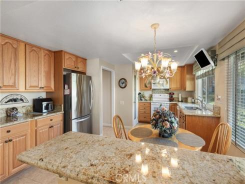 5262  Miembro  , Laguna Woods, CA