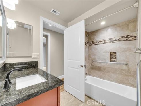 2260  Via Puerta  C , Laguna Woods, CA