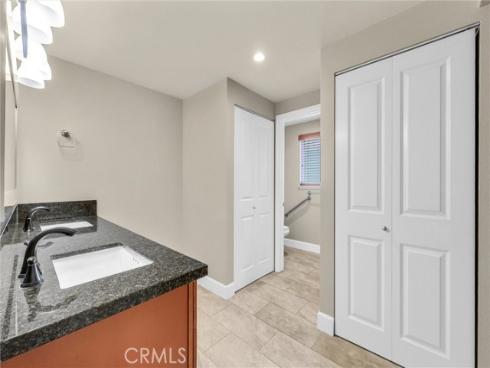 2260  Via Puerta  C , Laguna Woods, CA