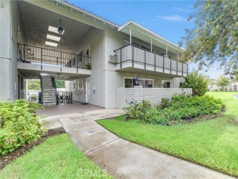 2260  Via Puerta  C , Laguna Woods, CA