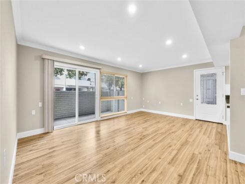 2260  Via Puerta  C , Laguna Woods, CA