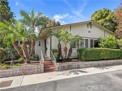 93  Calle Aragon  D , Laguna Woods, CA