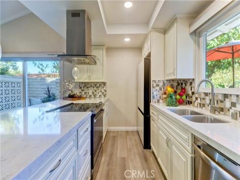 3008 Via Buena A , Laguna Woods, CA