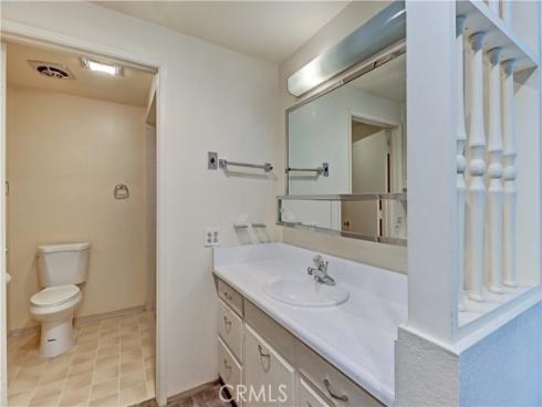 2009 Via Mariposa D , Laguna Woods, CA