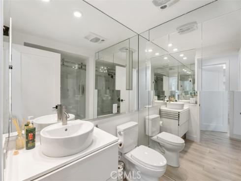 789 Via Los Altos B , Laguna Woods, CA