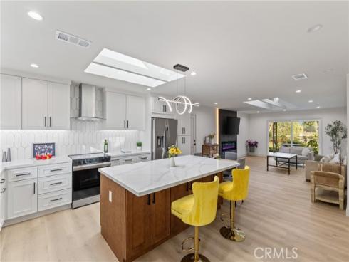 3422 Calle Azul A , Laguna Woods, CA