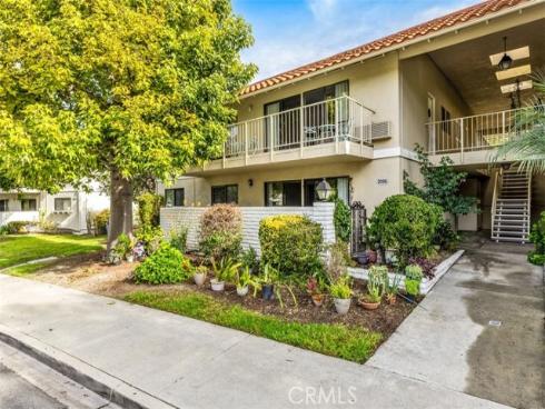 2096 Ronda Granada O , Laguna Woods, CA