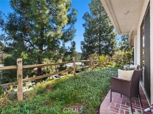 5592  Avenida Sosiega  B , Laguna Woods, CA