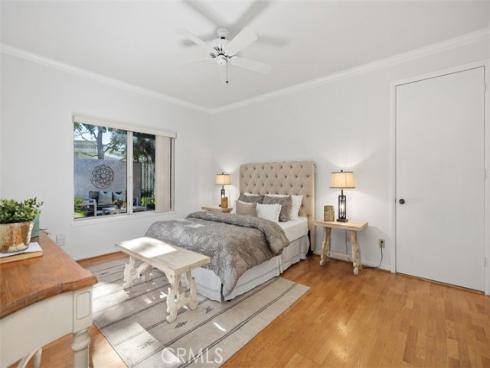 5592  Avenida Sosiega  B , Laguna Woods, CA