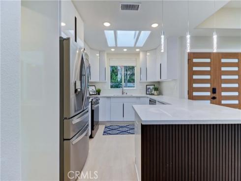 522 Calle Aragon B , Laguna Woods, CA