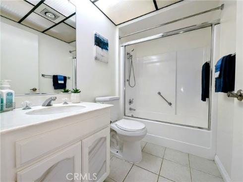 4003  Calle Sonora Oeste  3A , Laguna Woods, CA