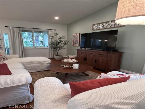 64 Calle Cadiz H , Laguna Woods, CA