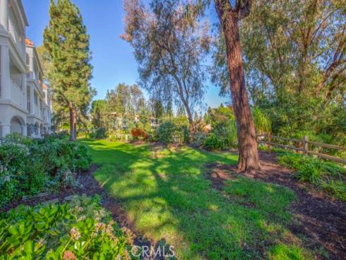 3510 Bahia Blanca 3C , Laguna Woods, CA