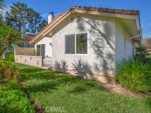 5157  Avenida Despacio  , Laguna Woods, CA