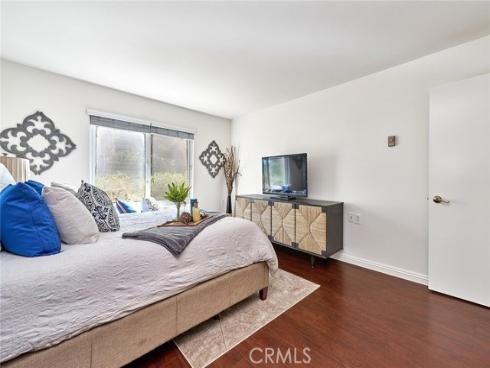 3300 Via Carrizo D , Laguna Woods, CA