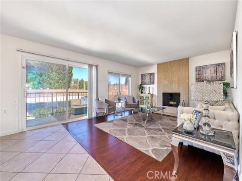 3300 Via Carrizo D , Laguna Woods, CA