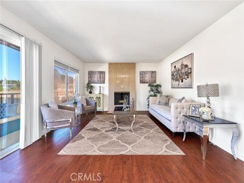 3300 Via Carrizo D , Laguna Woods, CA