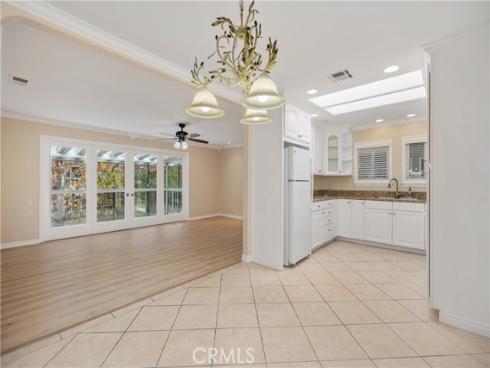 782 Via Los Altos N , Laguna Woods, CA