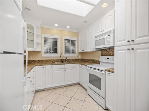 782 Via Los Altos N , Laguna Woods, CA