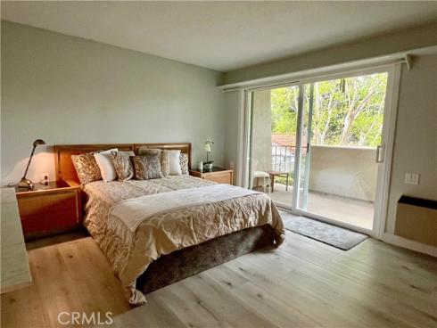 2057 Via Mariposa B , Laguna Woods, CA