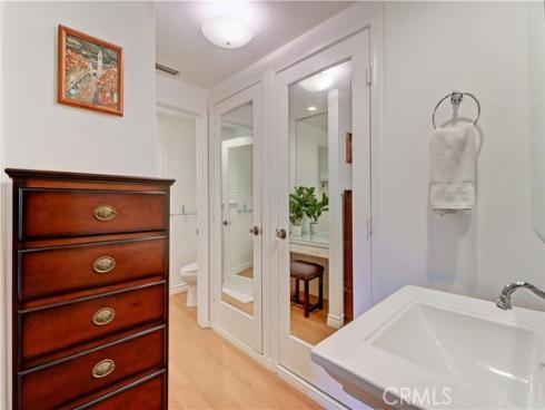 580 Avenida Majorca O , Laguna Woods, CA