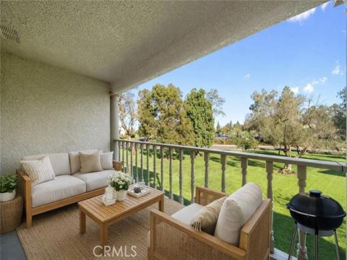 3498 Bahia Blanca 2F , Laguna Woods, CA