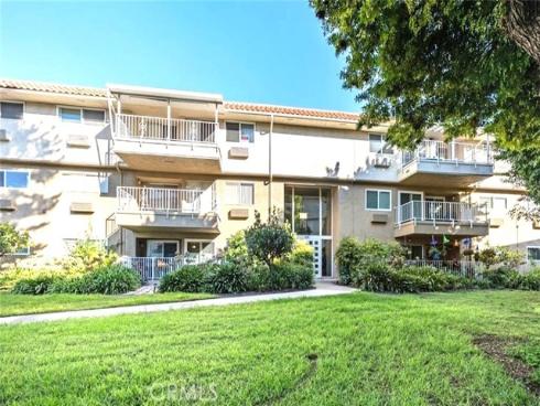 2390 Via Mariposa 3C , Laguna Woods, CA