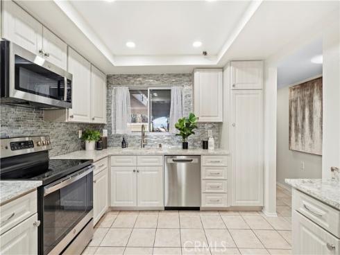 4001  Calle Sonora  1B , Laguna Woods, CA