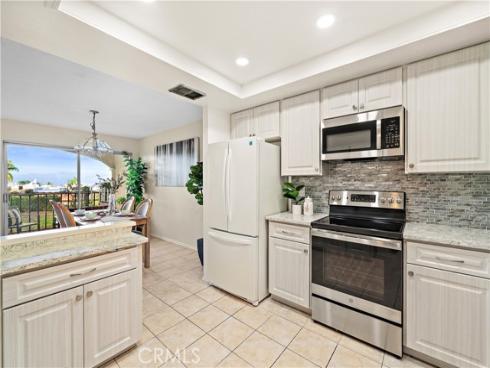 4001  Calle Sonora  1B , Laguna Woods, CA