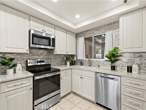 4001  Calle Sonora  1B , Laguna Woods, CA