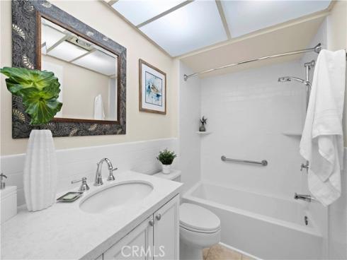 4001  Calle Sonora  1B , Laguna Woods, CA