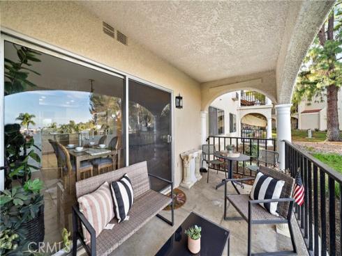 4001  Calle Sonora  1B , Laguna Woods, CA