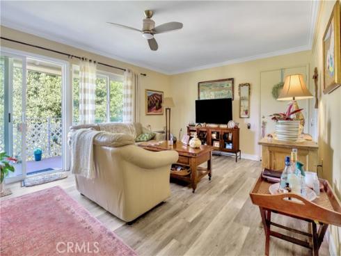 957 Calle Aragon N , Laguna Woods, CA