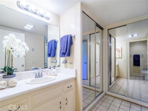 2139 Ronda Granada B , Laguna Woods, CA