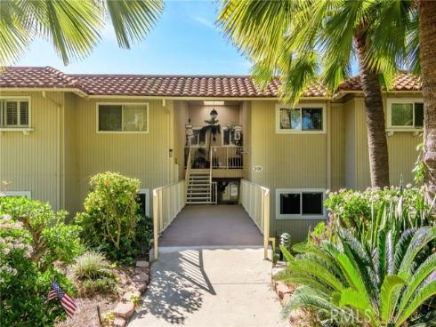 2139 Ronda Granada B , Laguna Woods, CA
