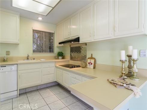 2139 Ronda Granada B , Laguna Woods, CA