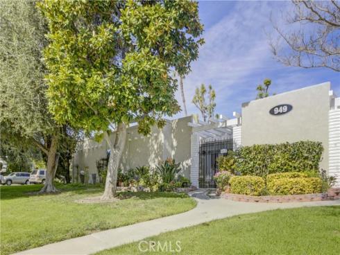 949  Calle Aragon Unit B  , Laguna Woods, CA