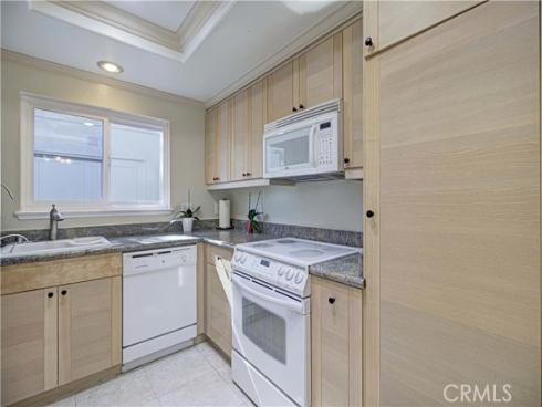 949  Calle Aragon Unit B  , Laguna Woods, CA