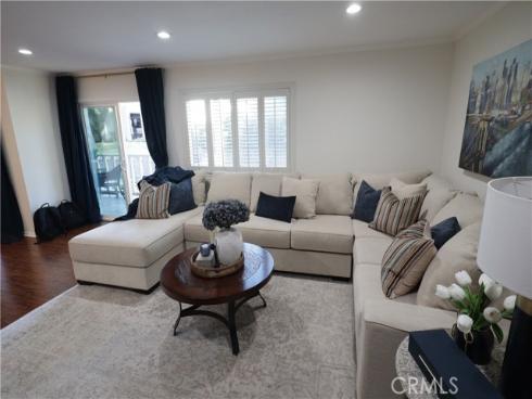 2405  Via Mariposa  1-H , Laguna Woods, CA