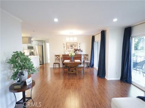 2405  Via Mariposa  1-H , Laguna Woods, CA