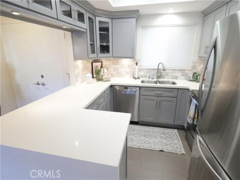 2405  Via Mariposa  1-H , Laguna Woods, CA