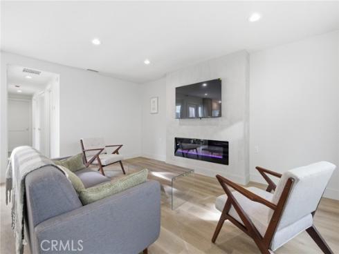 2382  Via Mariposa  D , Laguna Woods, CA