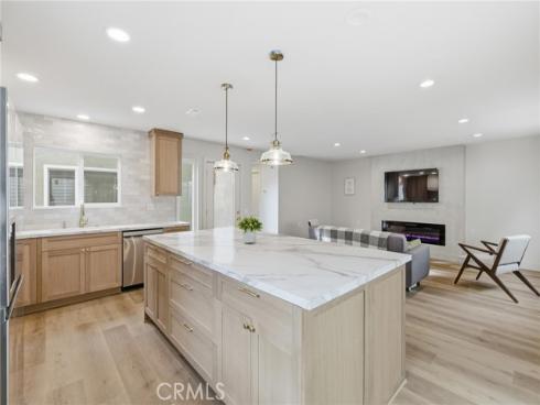 2382  Via Mariposa  D , Laguna Woods, CA