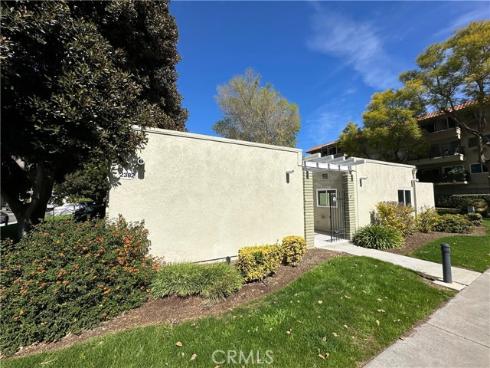 2382  Via Mariposa  D , Laguna Woods, CA