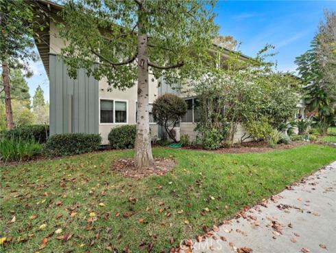 226  Avenida Majorica  D , Laguna Woods, CA