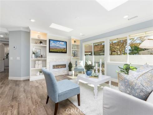 2046 Via Mariposa E Unit P , Laguna Woods, CA