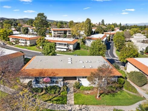 2046 Via Mariposa E Unit P , Laguna Woods, CA