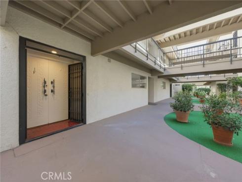 3243 San Amadeo 1F , Laguna Woods, CA