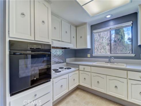 930  Ave Majorca  Q , Laguna Woods, CA